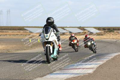 media/Nov-03-2024-TrackDaz (Sun) [[44580f4982]]/B Group/1220pm (Wheelie Bump)/